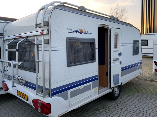 Hobby De luxe Easy 460 UFE Zondag 8 maart open (1032280)