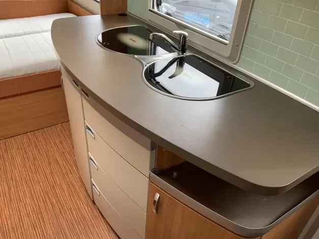 Hobby De Luxe 440 SF