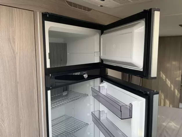 Kabe Imperial 740 TDL KS Helemaal compleet