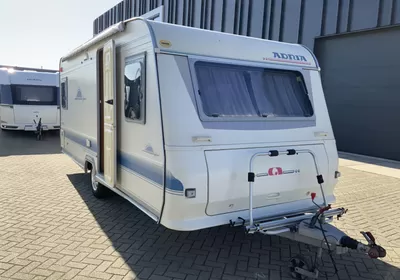 Adria Unica 502 UP Bevrijdingsdag open