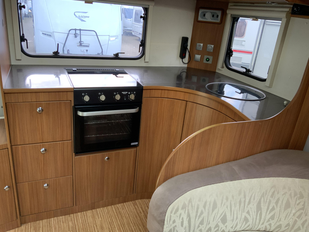 Adria Adiva 553 PH Bevrijdingsdag open (1038927)