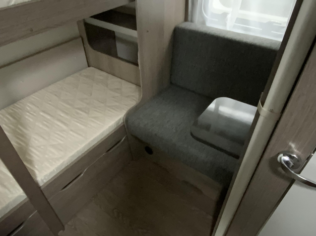 Hobby Prestige 720 KWFU