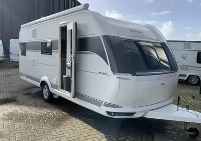 Hobby De Luxe 545 KMF Zondag 8 maart open