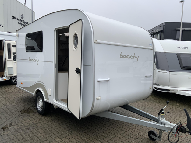 Hobby Beachy 420 Zondag 8 maart open (1033370)