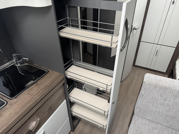 Hobby Excellent Edition 545 KMF