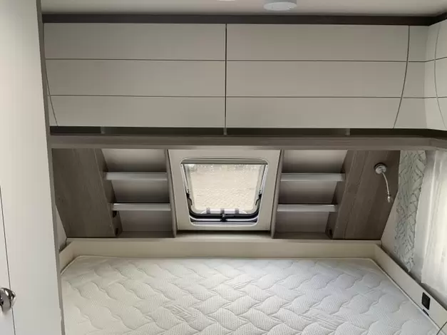 Hobby On Tour 390 SF