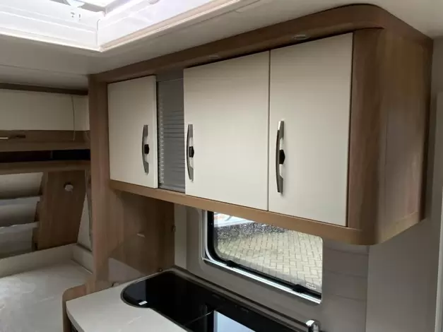 Hobby De Luxe 455 UF