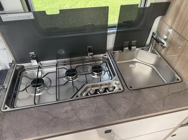 Fendt Tendenza 465 SFB