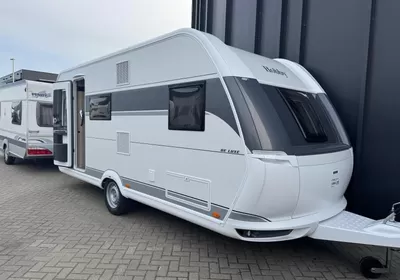 Hobby De Luxe 490 KMF Zondag 8 maart open