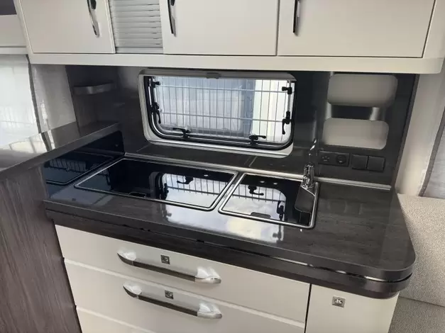 Hobby Prestige 720 KWFU