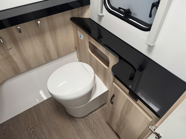 Hobby De Luxe 495 WFB