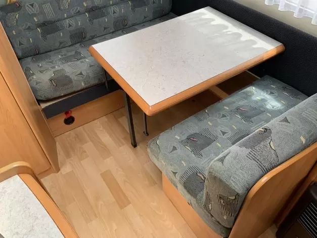 Hobby Excellent 400 SF