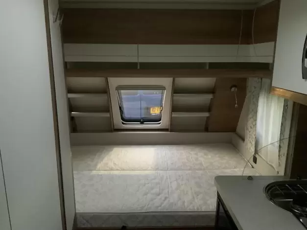 Hobby De Luxe 440 SF