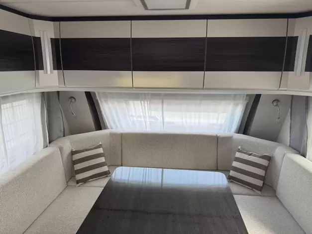 Hobby Prestige 720 KWFU