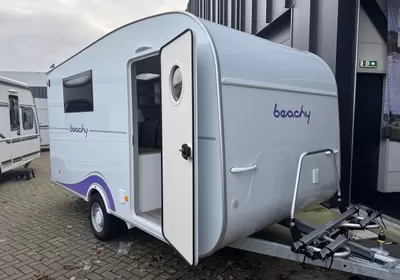 Hobby Beachy 450 Zondag 8 maart open