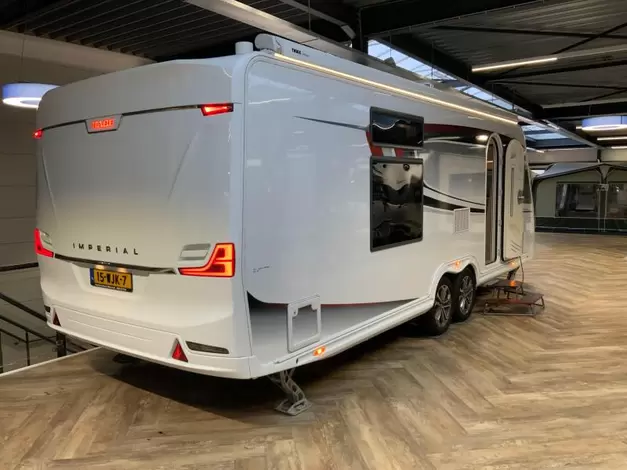 Kabe Imperial 740 TDL KS Helemaal compleet