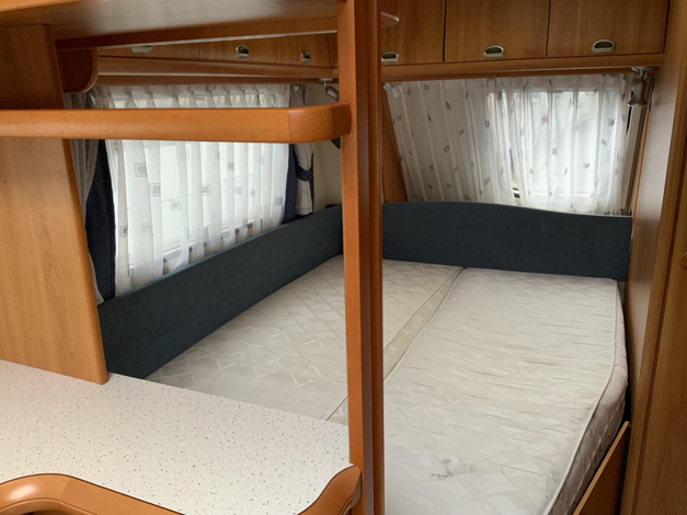 Hobby De luxe Easy 460 UFE Zondag 8 maart open (1032280)