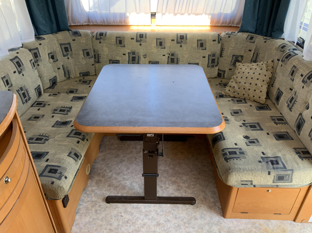 Adria Unica 502 UP Bevrijdingsdag open (1036919)