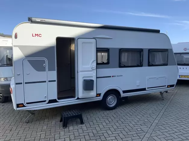 LMC Sassino 470 K Comfort pakket + Luifel