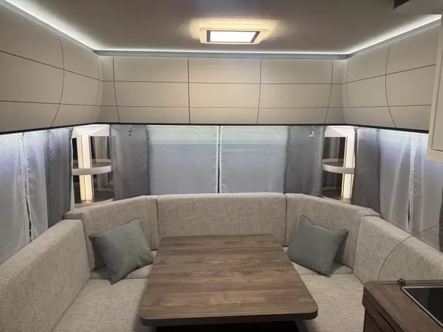 Hobby Excellent Edition 540 UFF