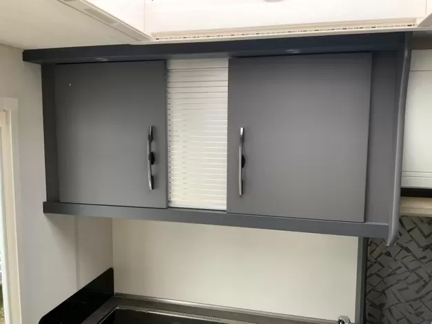 Hobby De Luxe 400 SFE