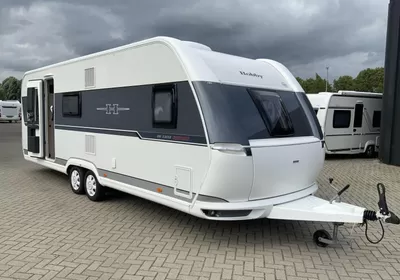 Hobby De Luxe Edition 650 KMFE Zondag 8 maart open