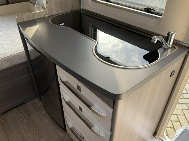 Hobby On Tour 390 SF 9 Zondag 8 maart open (1031634)