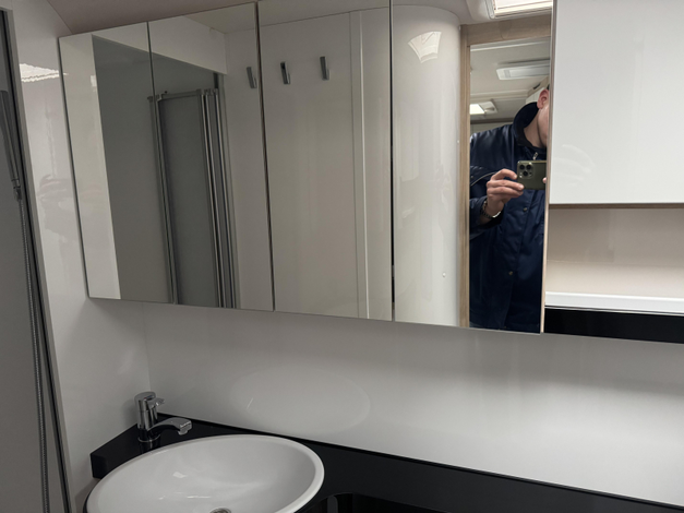 Hobby De Luxe 495 WFB