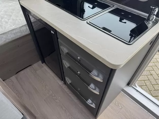 Hobby On Tour 390 SF