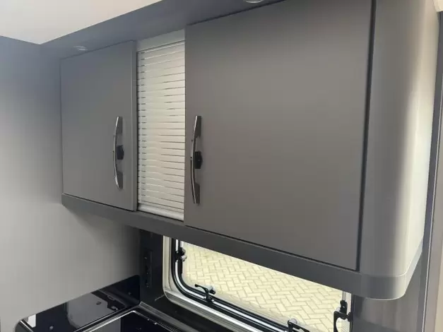 Hobby De Luxe 490 KMF