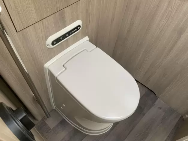 Kabe Imperial 740 TDL KS Helemaal compleet