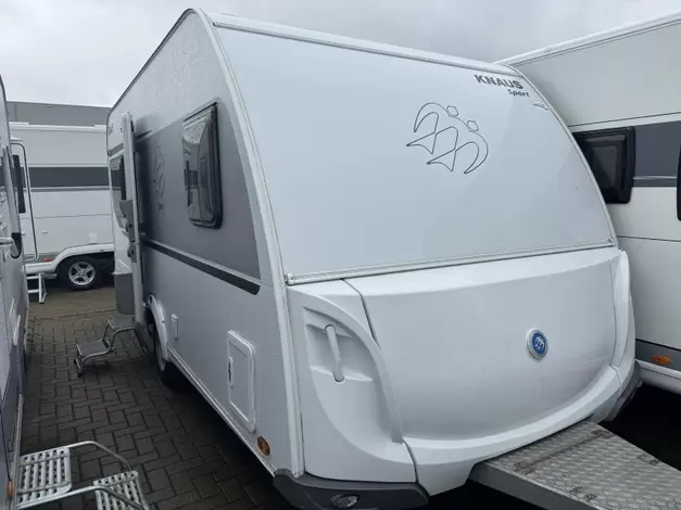 Knaus Sport 450 FU