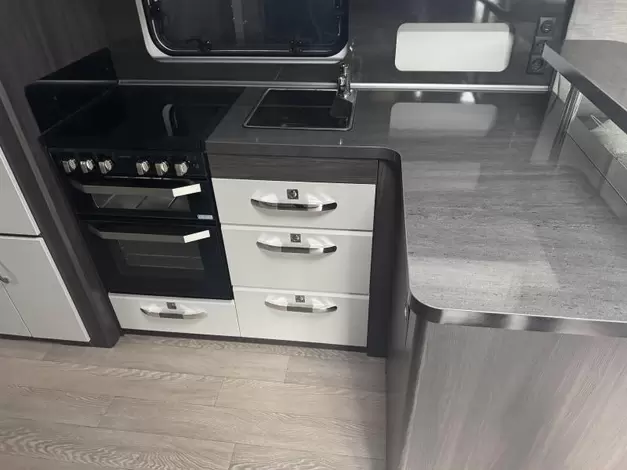 Hobby Prestige 720 WQC