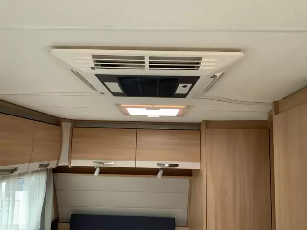 Knaus Sudwind 550 TKM