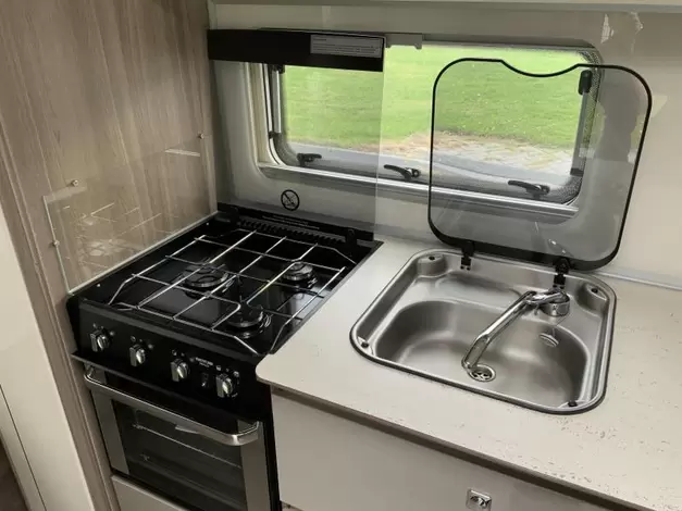 Fendt Tendenza 650 SFD