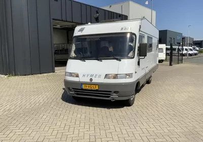 Hymer B654  Zondag 8 maart open