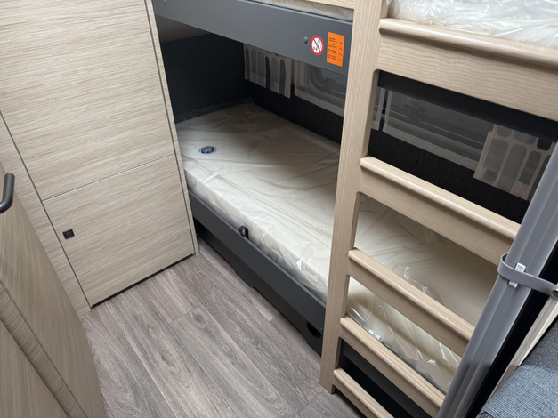 Fendt Apero Activ 560 SKM Zondag 8 maart open (1031833)