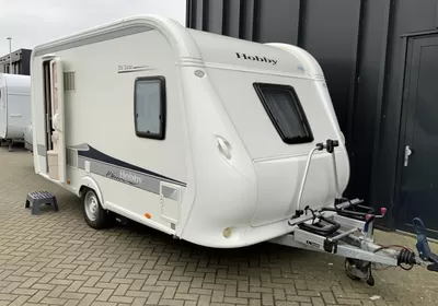 Hobby De Luxe 400 SFE Bevrijdingsdag open