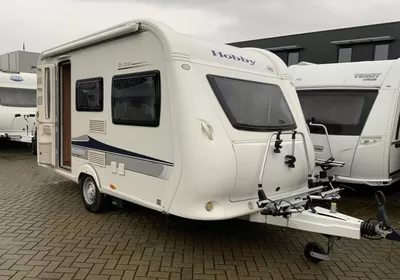 Hobby De Luxe 400 SF Zondag 8 maart open